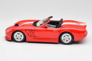 Shelby Series 1 Кабриолет Червен Bburago 1:18 3353 Метал — снимка 4 от 8