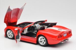 Shelby Series 1 Кабриолет Червен Bburago 1:18 3353 Метал — снимка 5 от 8