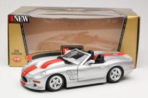 Shelby Series 1 Сребрист Bburago 1:18 3323 Метал — снимка 8 от 8