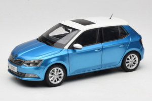 Skoda Fabia Mk3 Син OEM 1:18 ZSF000004BLA Метал