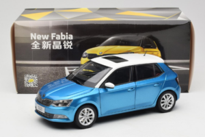 Skoda Fabia Mk3 Син OEM 1:18 ZSF000004BLA Метал — снимка 8 от 8