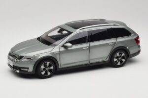Skoda Octavia Mk4 Combi Зелен Paudi Model 1:18 ZMR000005GRU Метал
