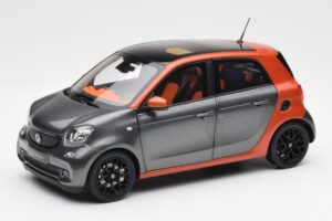 Smart Forfour W453 Lava Оранжев Графит Сив Norev 1:18 B66960298 Метал