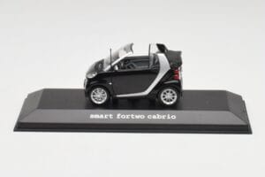Smart Fortwo Cabrio Дълбоко Черен Minichamps 1:43 Q0022561V001C18Q00 Метал