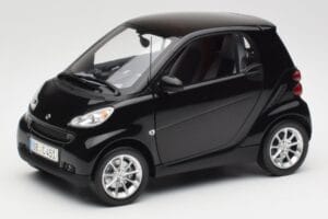 Smart Fortwo Coupe W451 Deep Черен Minichamps 1:18 Q0022563V001C02Q00 Метал