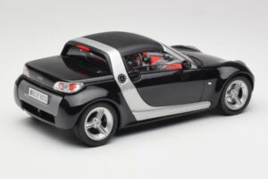 Smart Roadster Черен Bburago 1:18 34099-M1 Метал — снимка 3 от 8