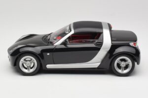 Smart Roadster Черен Bburago 1:18 34099-M1 Метал — снимка 4 от 8