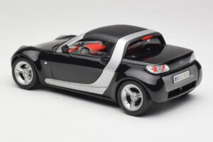 Smart Roadster Черен Bburago 1:18 34099-M1 Метал — снимка 7 от 8