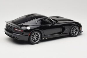 SRT Viper GTS Черен Maisto 1:18 31128 Метал — снимка 3 от 8