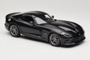 SRT Viper GTS Черен Maisto 1:18 31128 Метал — снимка 6 от 8