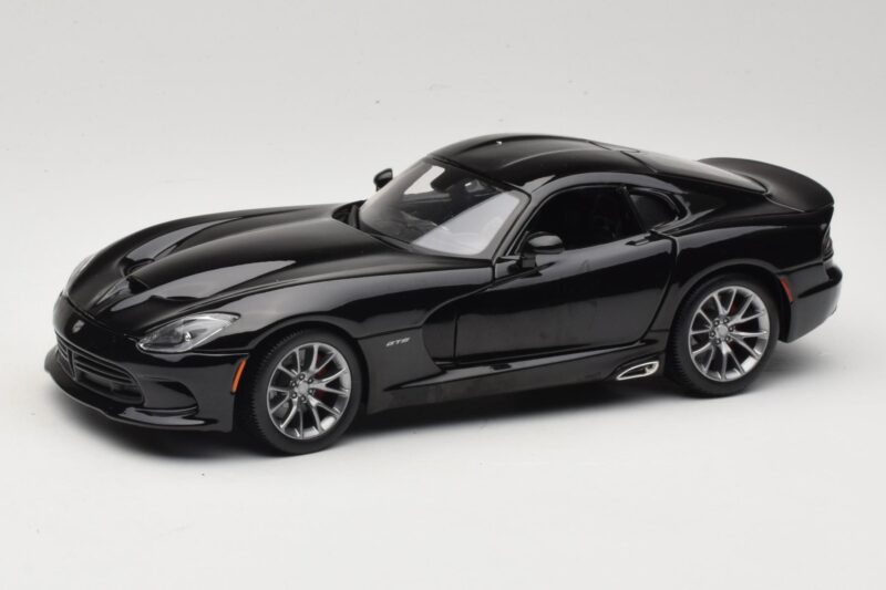 SRT Viper GTS Черен Maisto 1:18 31128 Метал