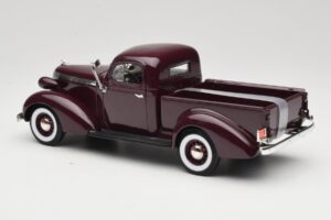 Studebaker Coupe Express Pickup Кафяв American Mint 1:18 92458-R1 Метал — снимка 7 от 8