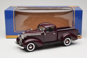 Studebaker Coupe Express Pickup Кафяв American Mint 1:18 92458-R1 Метал — снимка 8 от 8