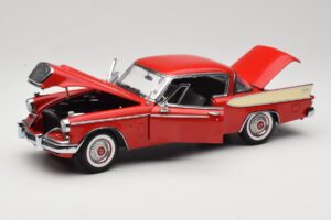 Studebaker Golden Hawk Apache Red Motor City 1:18 80009 Метал — снимка 2 от 8