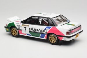 Subaru Legacy RS BC5 Group A #7 C. McRae / D. Ringer Rally Sweden 1992 Otto 1:18 OT1158 Смола — снимка 5 от 6