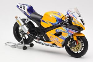 Suzuki GSX-R 1000 Team Alstare Corona Extra T. Corser WSB 2005 Minichamps 1:12 122052211 Метал — снимка 4 от 6