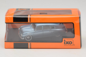Tatra T600 Tatraplan Син IXO 1:43 CLC594N Метал — снимка 4 от 4