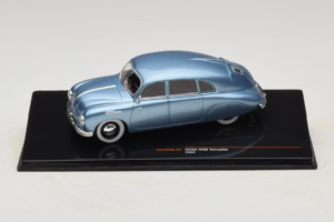 Tatra T600 Tatraplan Син IXO 1:43 CLC594N Метал