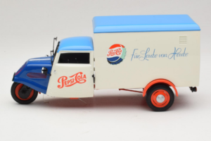 Tempo Dreirad Kastenwagen Pepsi Minichamps 1:18 150099024 Метал — снимка 4 от 8