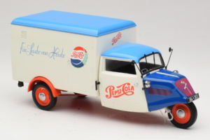 Tempo Dreirad Kastenwagen Pepsi Minichamps 1:18 150099024 Метал — снимка 6 от 8
