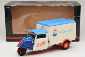 Tempo Dreirad Kastenwagen Pepsi Minichamps 1:18 150099024 Метал — снимка 8 от 8