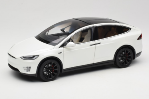 Tesla Model X Бял OEM 1:18 TESLA001 Метал