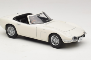 Toyota 2000 GT Кабриолет Бял James Bond Collection AUTOart 1:18 78731 Метал — снимка 6 от 8