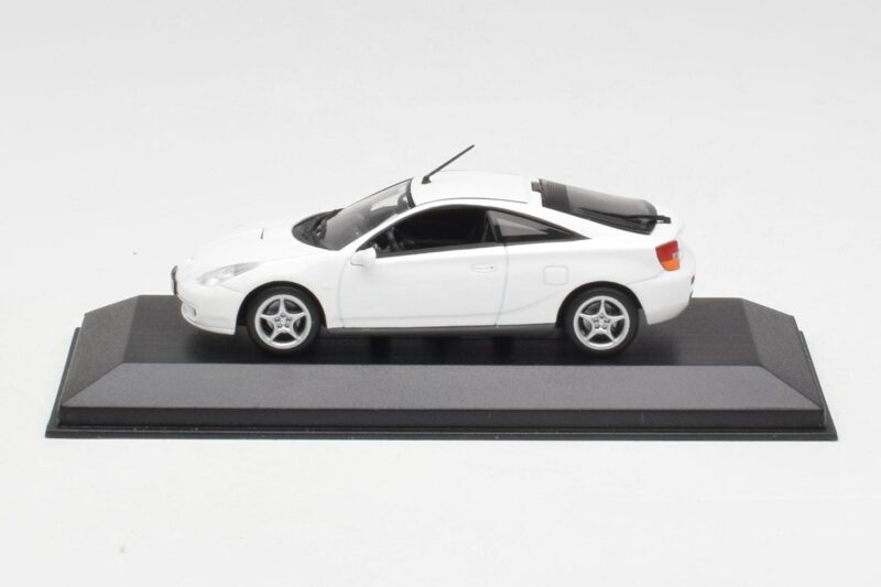 Toyota Celica T230 Бял Minichamps 1:43 430168922 Метал
