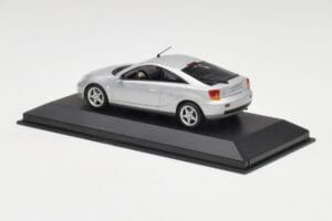 Toyota Celica VII Superior Сребрист Minichamps 1:43 CELICA001 Метал — снимка 3 от 4