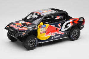 Toyota GR DKR Hilux Evo #206 L. Moraes / A. Monleon Rally Dakar 2024 IXO 1:18 18RMC238A Метал