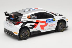 Toyota GR Yaris Rally2 #44 H. Kogure Rally Finland 2024 IXO 1:18 18RMC212B Метал — снимка 2 от 6