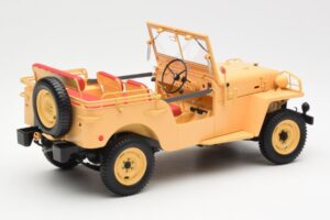 Toyota Land Cruiser BJ Бежов Kyosho 1:18 08959BE Метал — снимка 3 от 8
