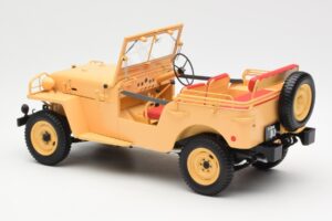 Toyota Land Cruiser BJ Бежов Kyosho 1:18 08959BE Метал — снимка 7 от 8