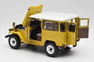 Toyota Land Cruiser FJ40 Синапено Жълто Kyosho 1:18 08971Y Метал — снимка 5 от 8