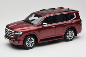 Toyota Land Cruiser LC300 ZX Червен LCD 1:18 LCD18013-ZX-RE Метал