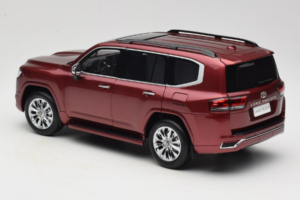 Toyota Land Cruiser LC300 ZX Червен LCD 1:18 LCD18013-ZX-RE Метал — снимка 7 от 8