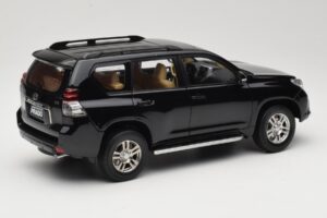 Toyota Land Cruiser Prado J150 Черен Paudi Model 1:18 623132-BK Метал — снимка 3 от 8