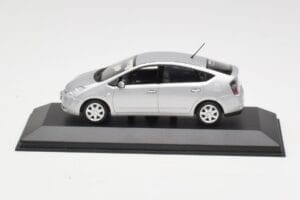 Toyota Prius Сребрист Minichamps 1:43 Toyota Prius Сребрист Minichamps 1:43 TOYOTA005 Метал
