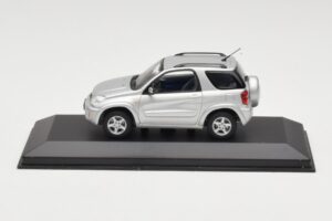 Toyota RAV4 XA20 Сребрист Светъл Интериор Minichamps 1:43 31434205 Метал