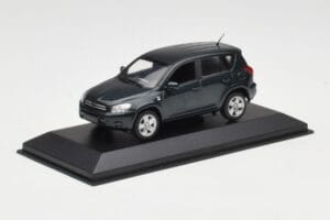 Toyota RAV4 XA20 Зелен Minichamps 1:43 TOYOTA008 Метал — снимка 2 от 4