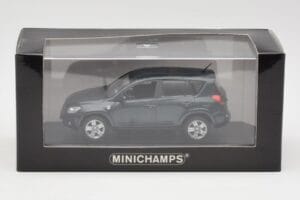 Toyota RAV4 XA20 Зелен Minichamps 1:43 TOYOTA008 Метал — снимка 4 от 4