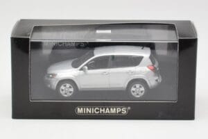 Toyota RAV4 XA30 Сребрист Minichamps 1:43 400166570 Метал — снимка 4 от 4