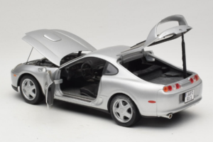 Toyota Supra A80 Сребрен Kyosho 1:18 8847 Метал — снимка 5 от 8