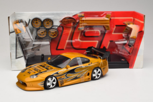 Toyota Supra A80 Златен Tunerz Edition Hot Wheels 1:18 B6091 Метал — снимка 2 от 7