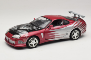 Toyota Supra A80 Fast & Furious Лилав Сребрист ERTL 1:18 33708 Метал