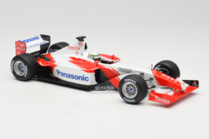 Toyota TF102 #25 A. McNish Panasonic Toyota Racing Showcar 2002 Minichamps 1:18 103020075 Метал — снимка 4 от 6