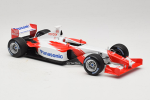 Toyota TF102 Panasonic F1 Showcar 2002 Minichamps 1:18 100020174 Метал — снимка 4 от 6