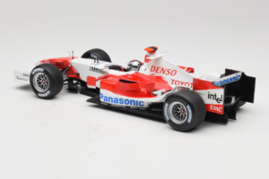 Toyota TF105 #16 J. Trulli Panasonic Toyota Racing 2005 Minichamps 1:18 100050016 Метал — снимка 5 от 7