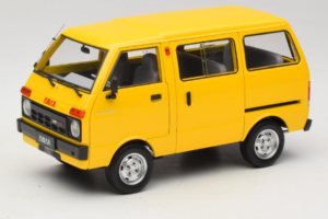Toyota TJ110 Tianjin Huali Жълт OEM 1:18 TOYOTA014 Метал