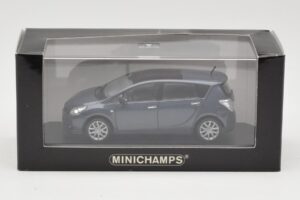 Toyota Verso Grey Metallic Minichamps 1:43 TOYOTA011 Метал — снимка 4 от 4